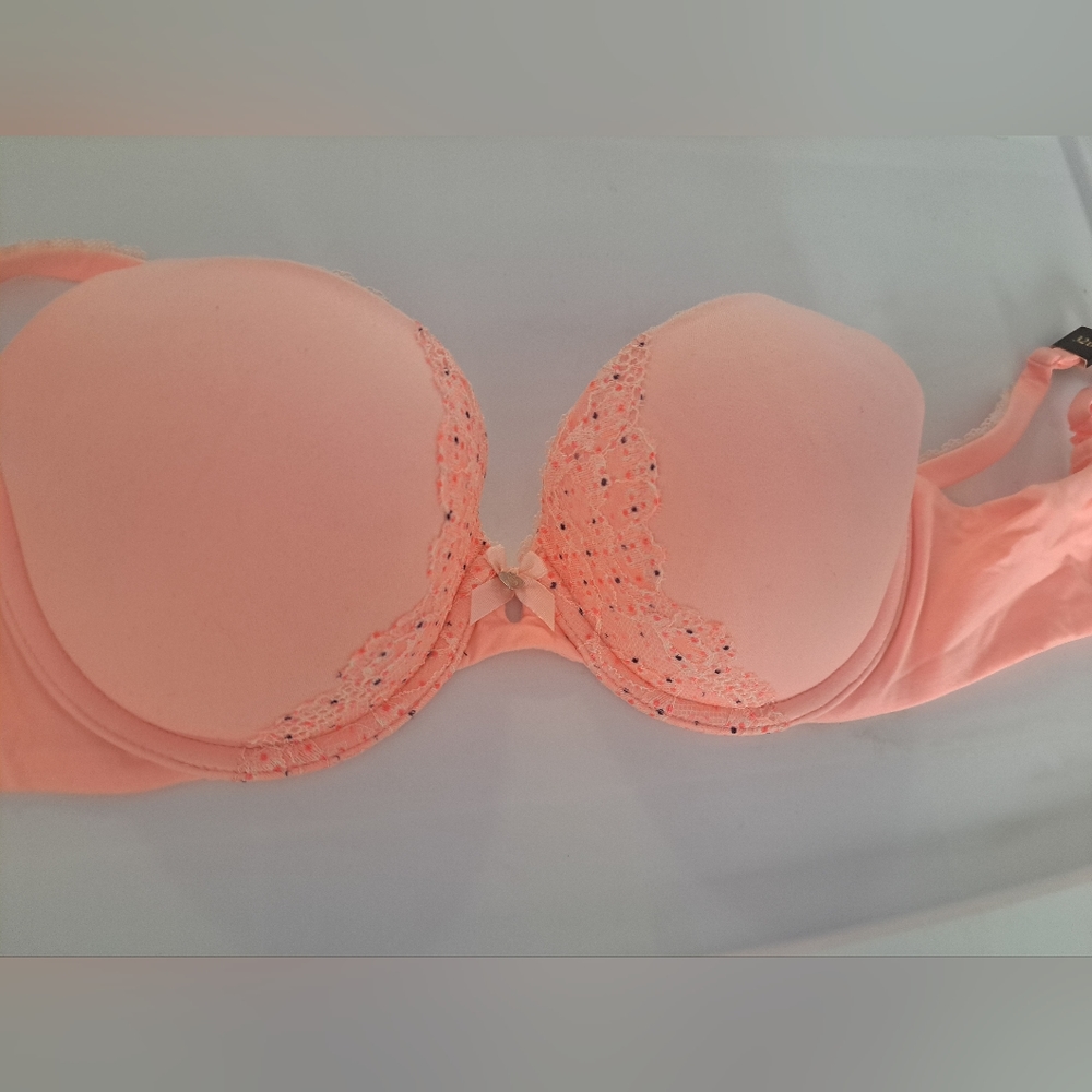 Victoria secret bra